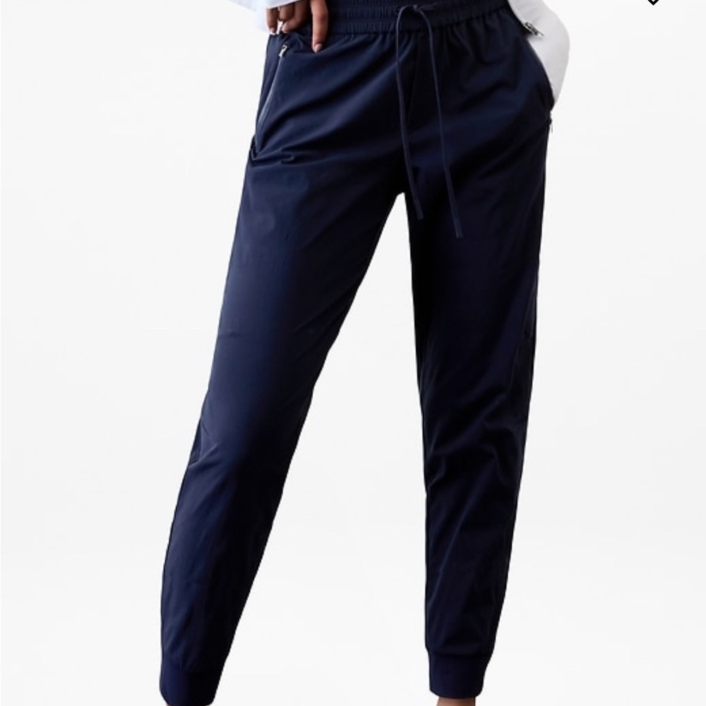 Athleta Trekkie Mid Rise Jogger